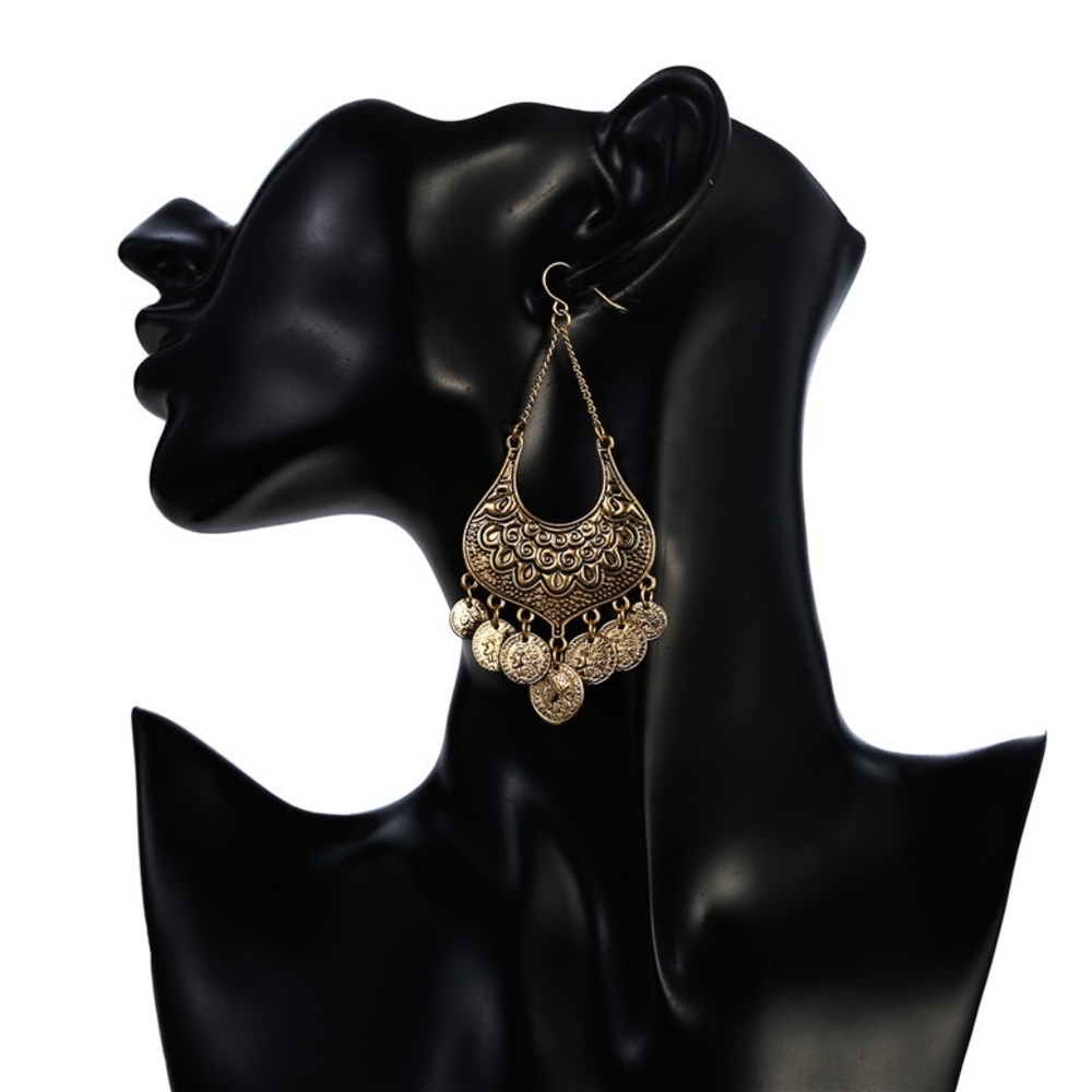 *ELYRIA* Anti-Gold Engraved Charm Dangle Earrings - Picture 5 of 5